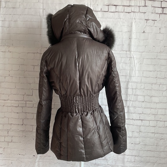 Laundry by Shelli Segal Down Jacket in Small - Picture 5 of 15